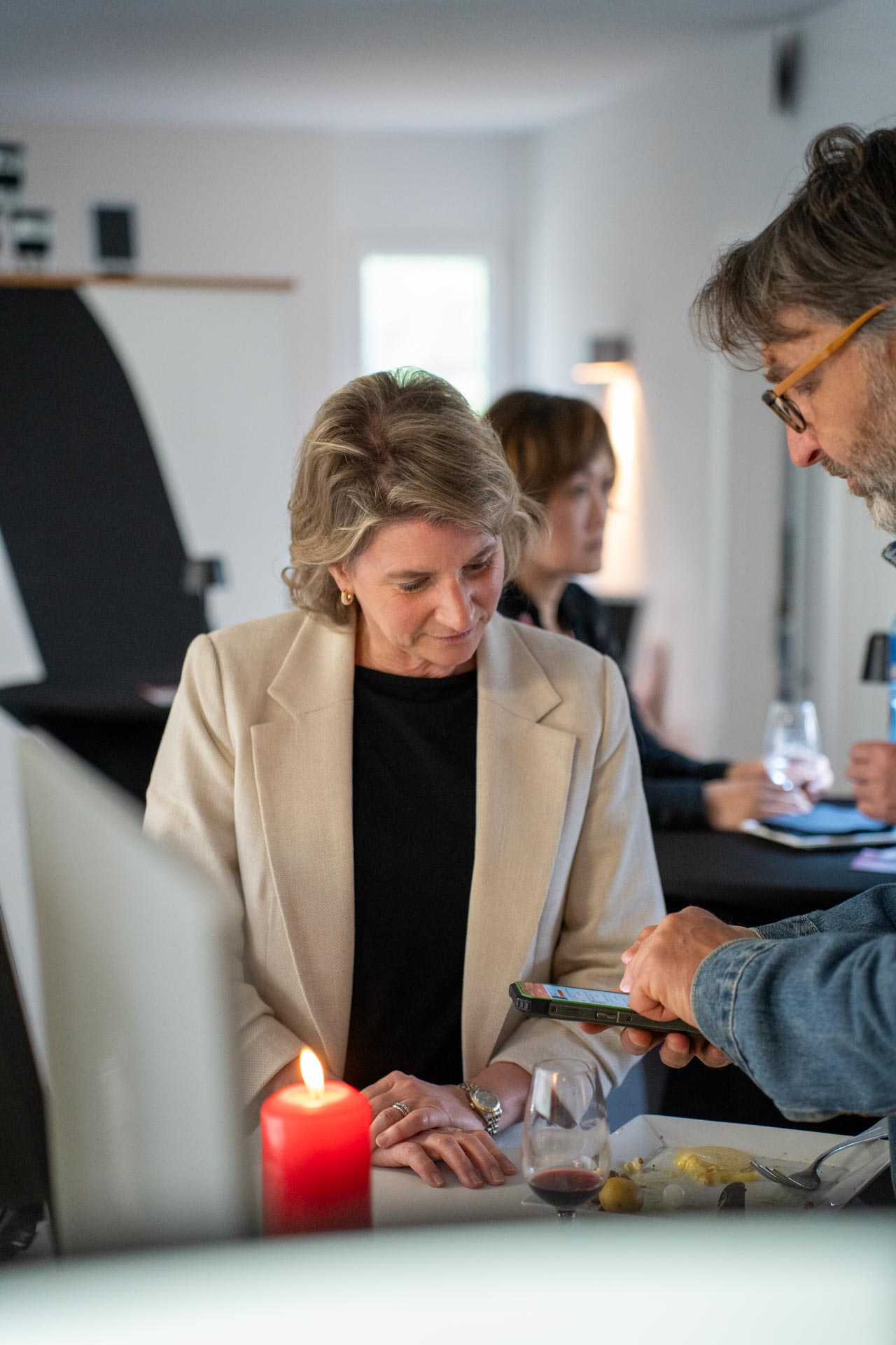 Audrey Beaud discutions avec client